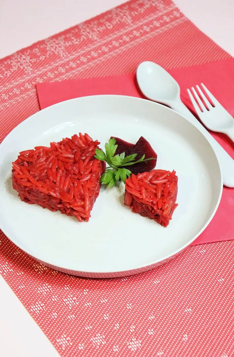 Pancarlı Arpa Şehriye Pilavı +8 Bebek Yemek Tarifi